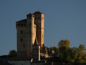 Piemonte - Castello Serralunga d'Alba